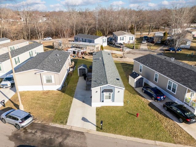 1036 Lunga Drive, Round Lake, IL 60073