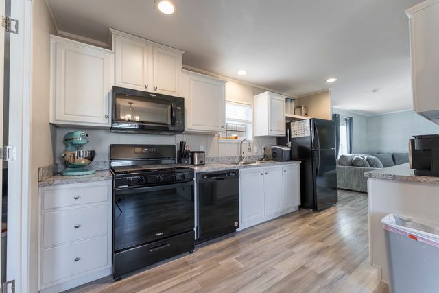 1036 Lunga Drive, Round Lake, IL 60073