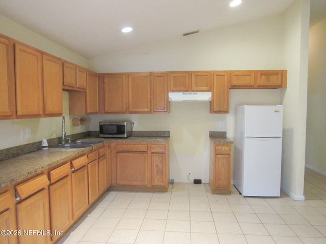 7111 EDGE Street, Jacksonville, FL 32208