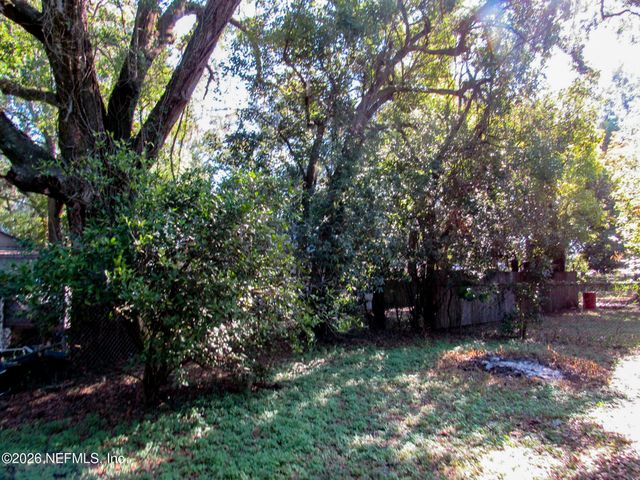 7111 EDGE Street, Jacksonville, FL 32208