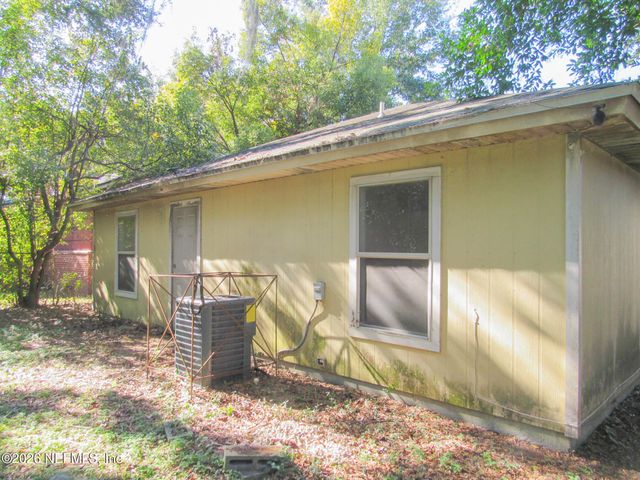 7111 EDGE Street, Jacksonville, FL 32208