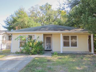 7111 EDGE Street, Jacksonville, FL 32208