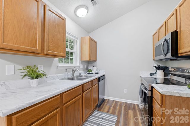 11026 Olde English Drive, Charlotte, NC 28216