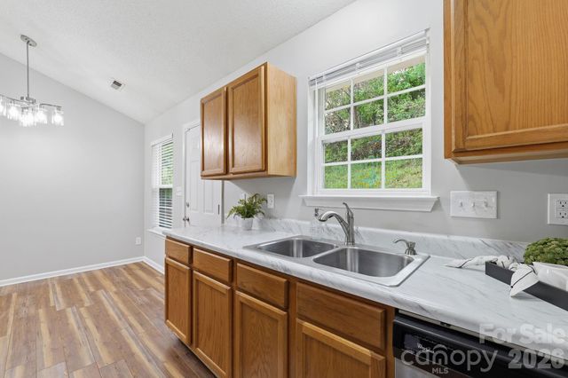 11026 Olde English Drive, Charlotte, NC 28216