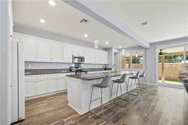 3147 E Yellowstone Drive, Ontario, CA 91762