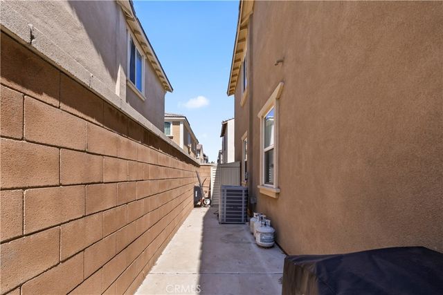 3147 E Yellowstone Drive, Ontario, CA 91762