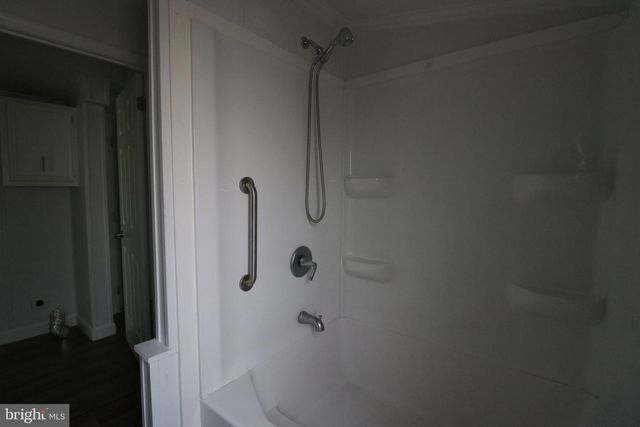 111 SUNFLOWER LN, Middle River, MD 21220