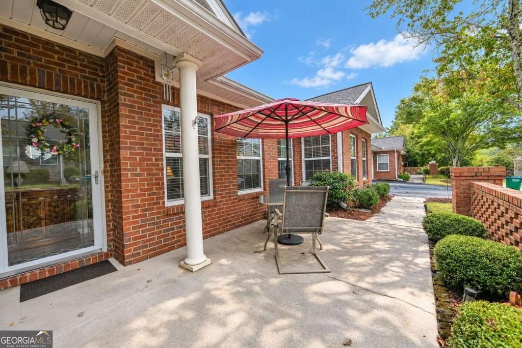 229 Villa Park Circle, Stone Mountain, GA 30087 — photo 4