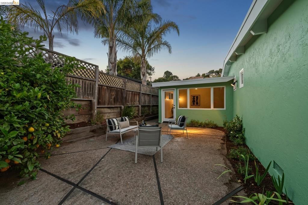 Image 53 of property listing at 7811 Potrero Ave, El Cerrito, CA 94530