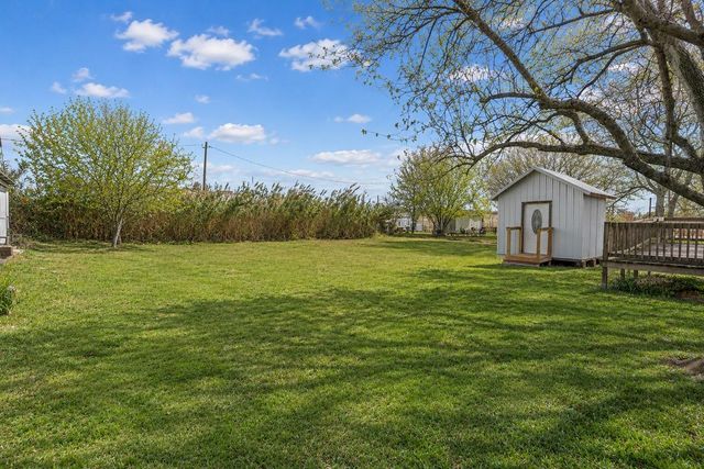 2331 Rue De Lafitte Drive, San Leon, TX 77539