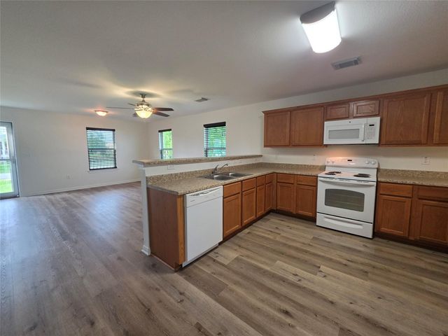 2331 Rue De Lafitte Drive, San Leon, TX 77539