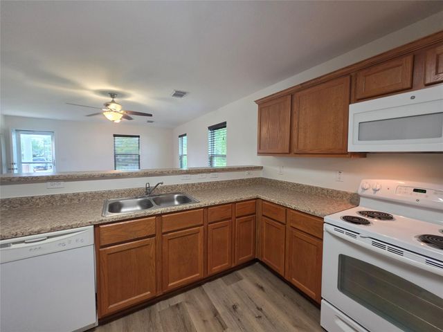 2331 Rue De Lafitte Drive, San Leon, TX 77539