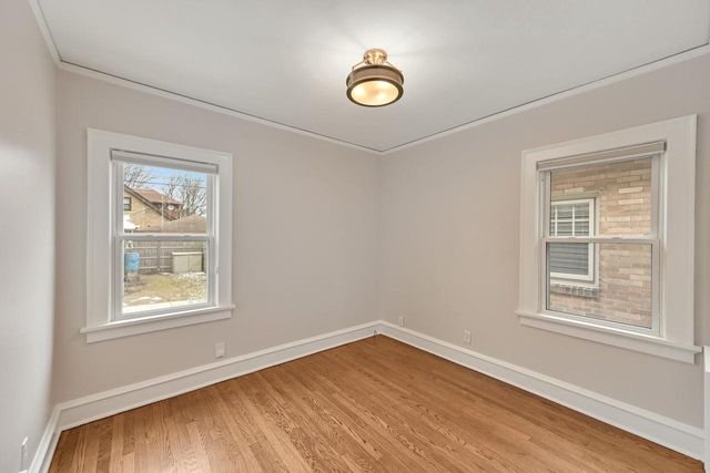 5842 N Bay Ridge AVENUE, Whitefish Bay, WI 53217