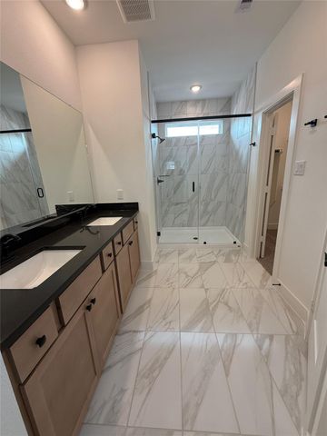 10014 Agave Point Court, Iowa Colony, TX 77583