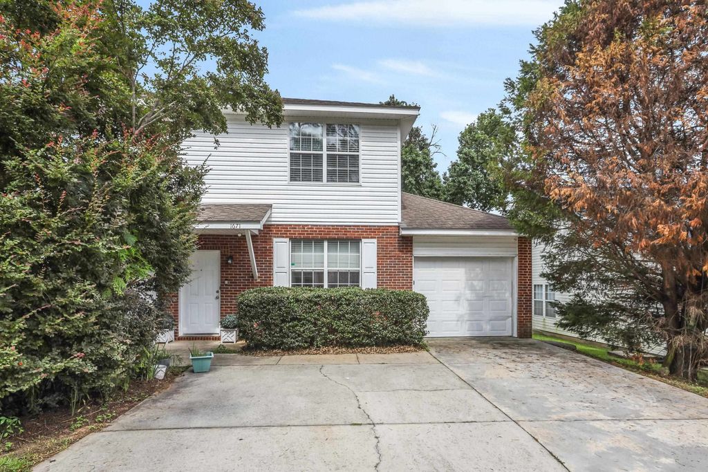 1671 Corey Wood Circle, Tallahassee, FL 32304
