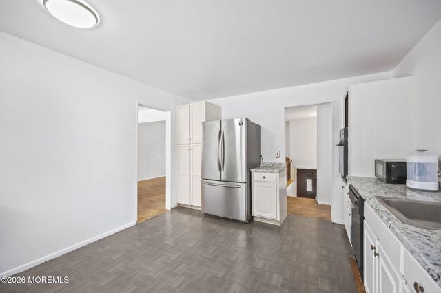 59 Sunnyside Road, Howell, NJ 07731