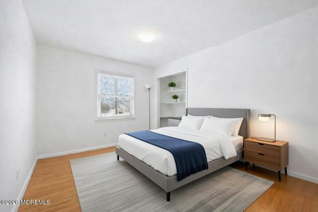 59 Sunnyside Road, Howell, NJ 07731