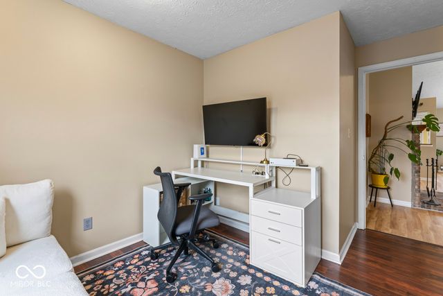 6634 Sundown Drive S, Indianapolis, IN 46254