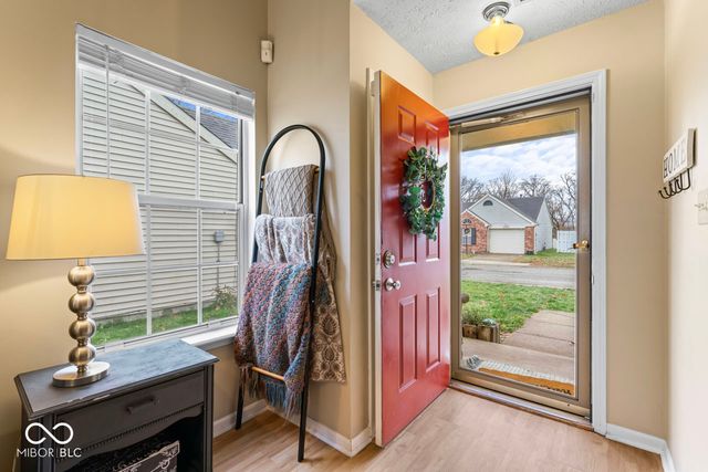 6634 Sundown Drive S, Indianapolis, IN 46254