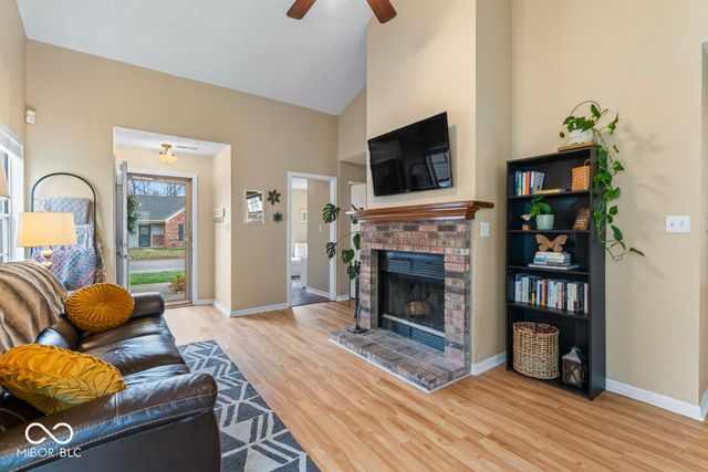 6634 Sundown Drive S, Indianapolis, IN 46254