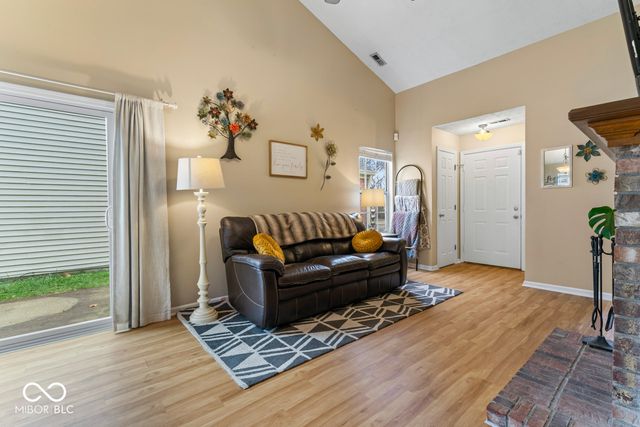 6634 Sundown Drive S, Indianapolis, IN 46254