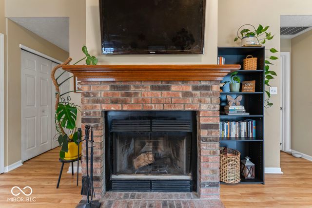 6634 Sundown Drive S, Indianapolis, IN 46254