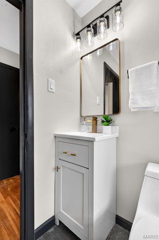 3568 Wright Avenue, St Ann, MO 63074