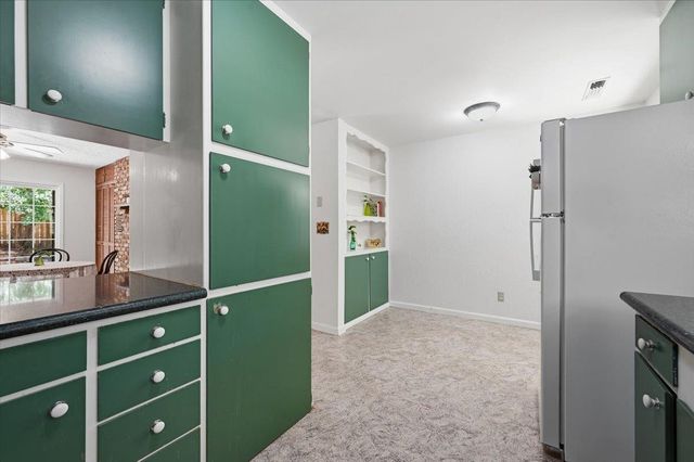 10821 Arrow Point Pl, Grass Valley, CA 95949