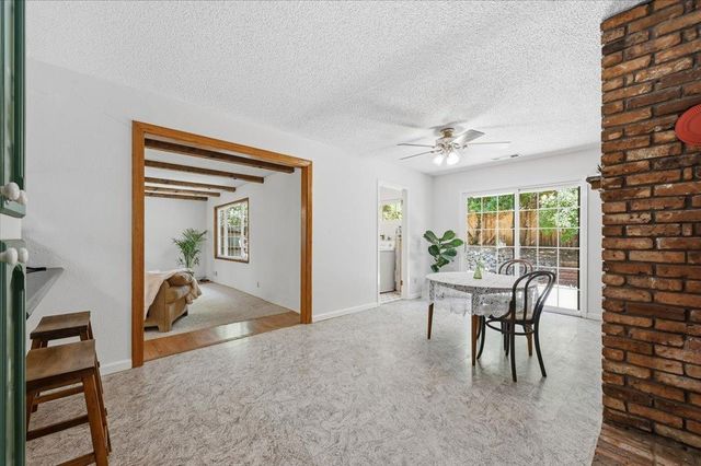 10821 Arrow Point Pl, Grass Valley, CA 95949