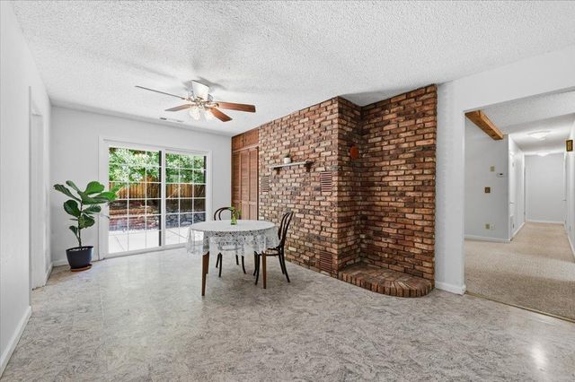 10821 Arrow Point Pl, Grass Valley, CA 95949