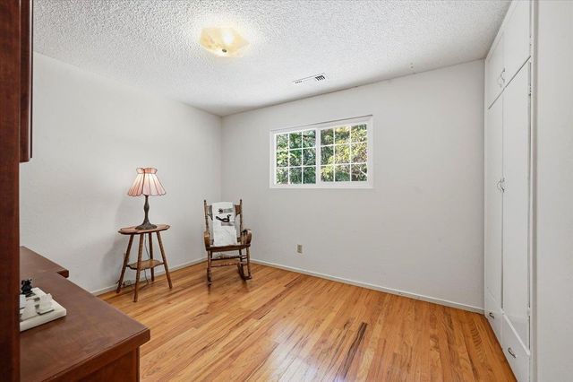 10821 Arrow Point Pl, Grass Valley, CA 95949