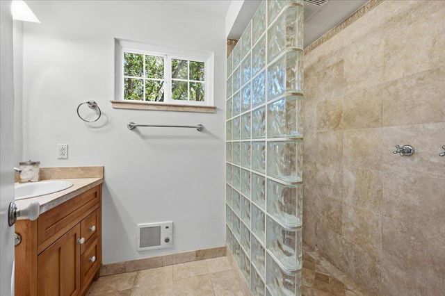 10821 Arrow Point Pl, Grass Valley, CA 95949