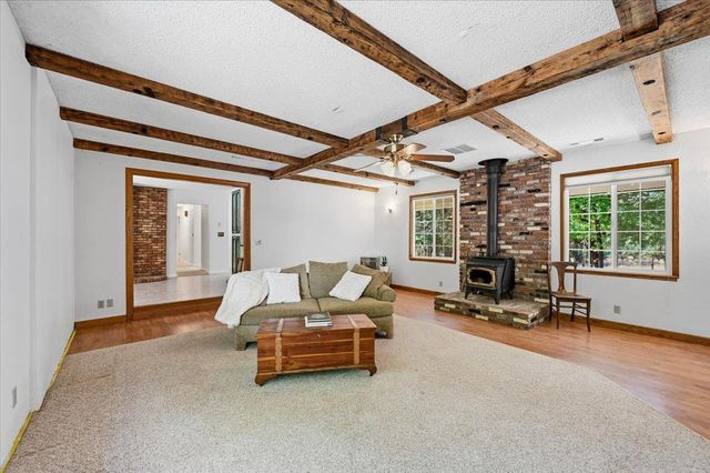10821 Arrow Point Pl, Grass Valley, CA 95949