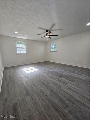 4590 Brendan Lane, North Olmsted, OH 44070