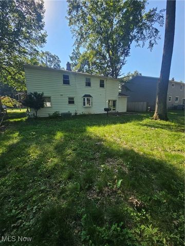 4590 Brendan Lane, North Olmsted, OH 44070