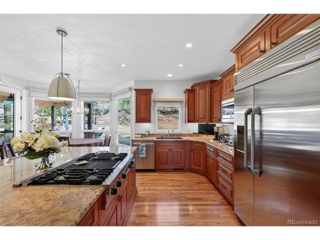 33 Golden Eagle Ln, Littleton, CO 80127