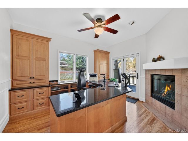 33 Golden Eagle Ln, Littleton, CO 80127