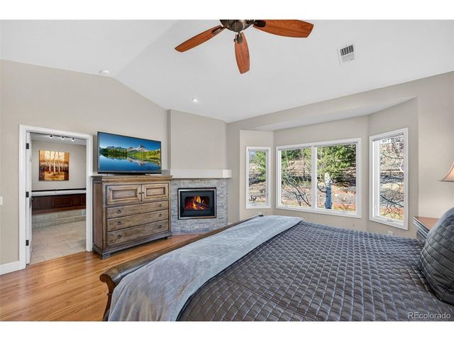 33 Golden Eagle Ln, Littleton, CO 80127