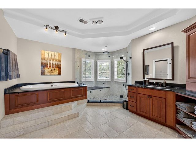 33 Golden Eagle Ln, Littleton, CO 80127