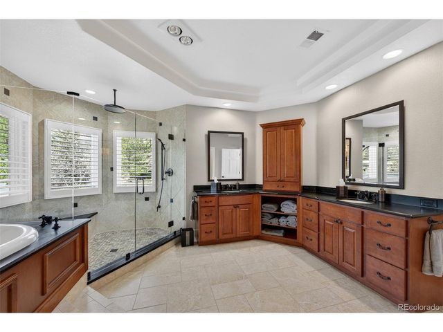 33 Golden Eagle Ln, Littleton, CO 80127