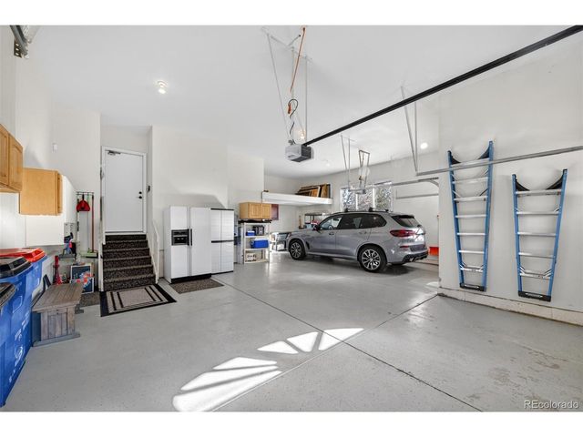 33 Golden Eagle Ln, Littleton, CO 80127