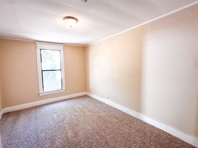 611 4th Street, Mineral Wells, TX 76067