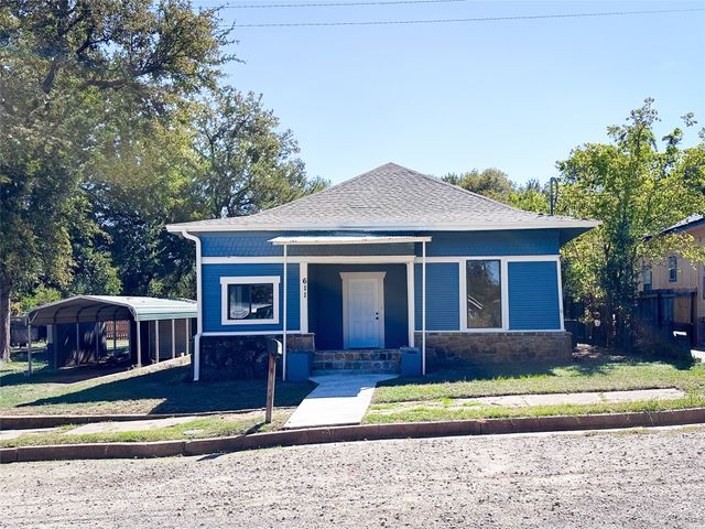 611 4th Street, Mineral Wells, TX 76067