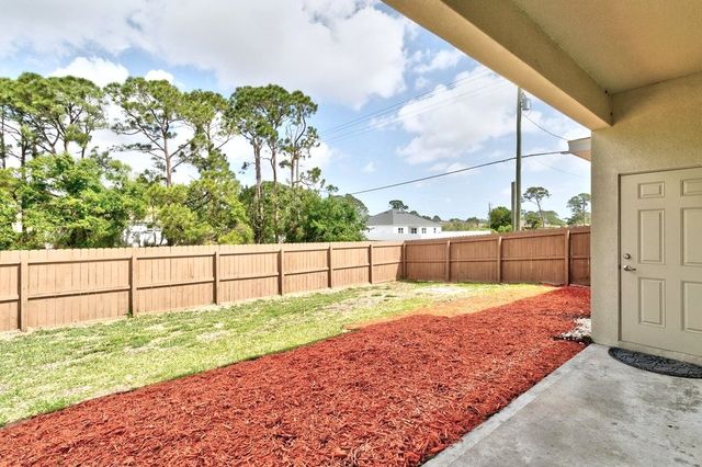 1397 Towton Street SE, Palm Bay, FL 32909