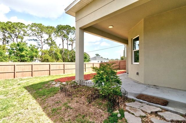 1397 Towton Street SE, Palm Bay, FL 32909