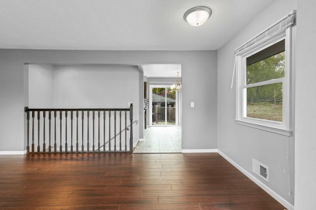 5918 Admiral Lane N, Brooklyn Center, MN 55429