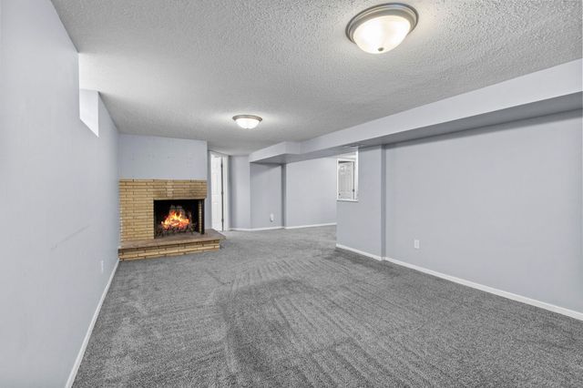 5918 Admiral Lane N, Brooklyn Center, MN 55429