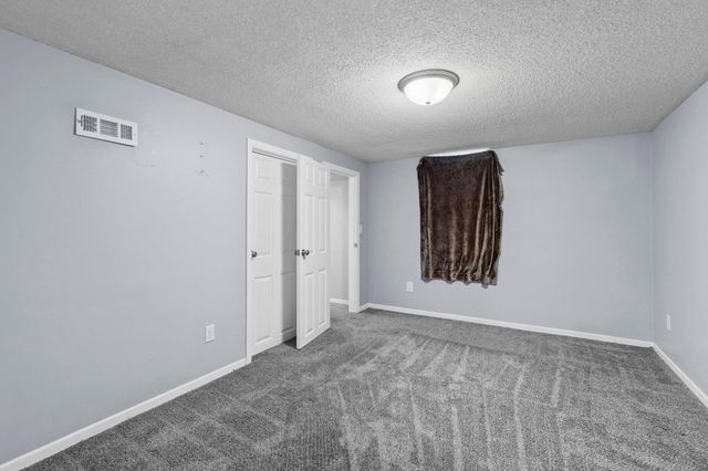 5918 Admiral Lane N, Brooklyn Center, MN 55429