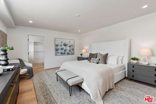 838 N Mansfield Avenue 201, Los Angeles, CA 90038