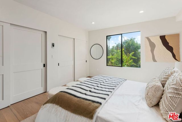 838 N Mansfield Avenue 201, Los Angeles, CA 90038